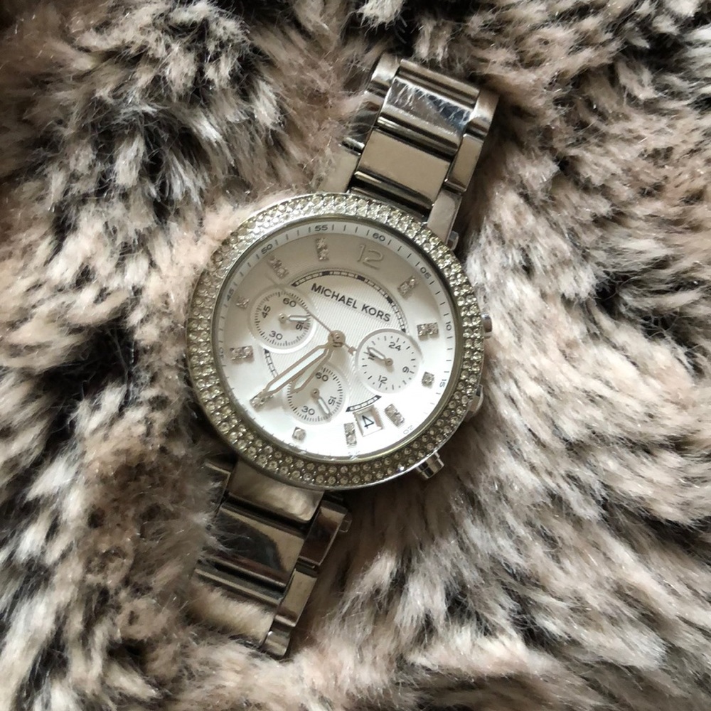 MICHAEL KORS WOMENA PARKER SILVER WATCH